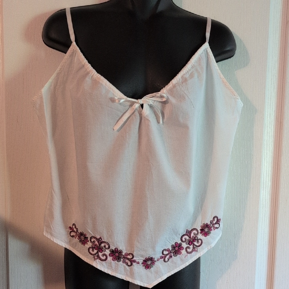 White Embroidered Floral Handkerchief Hem Cami